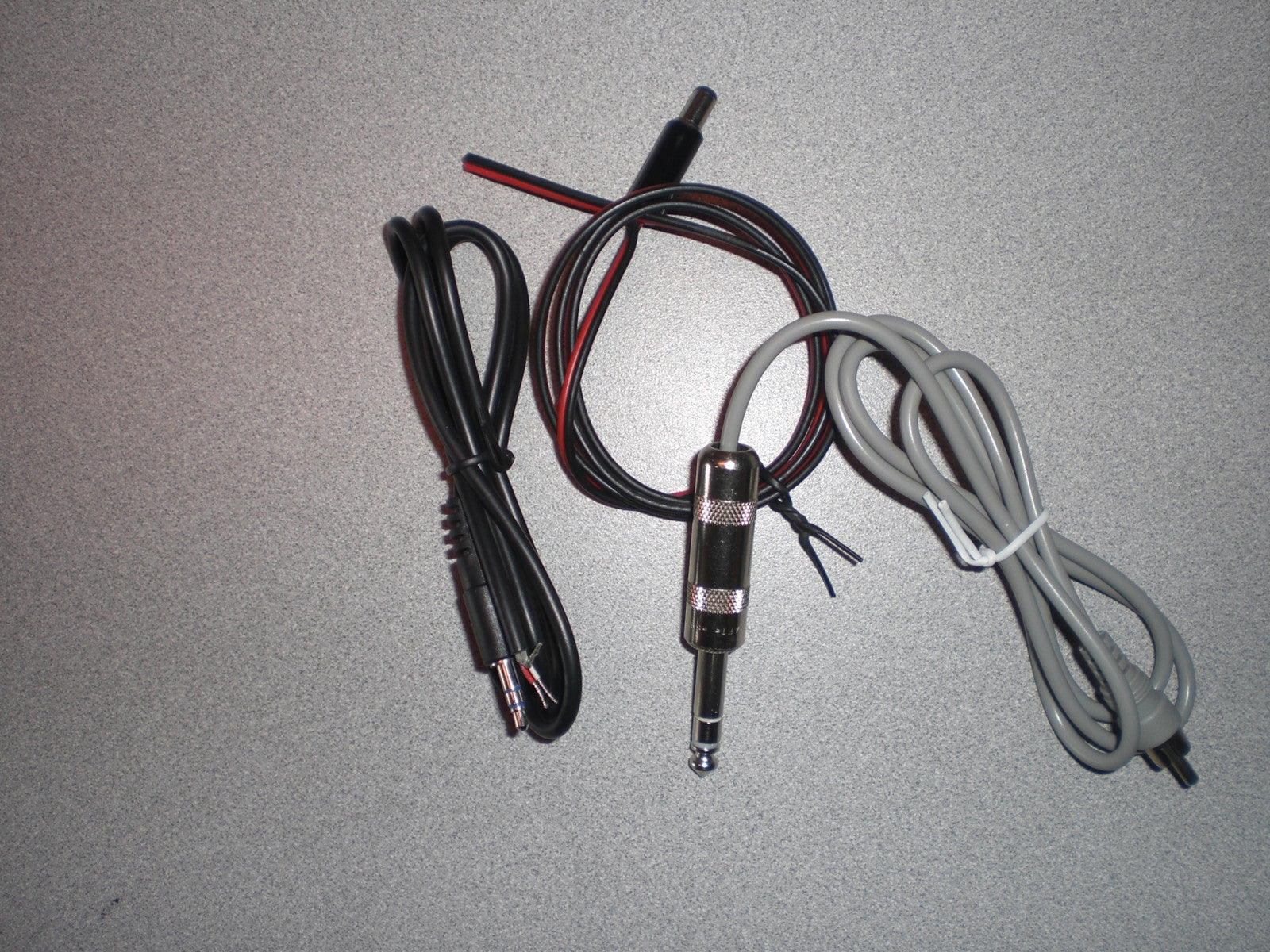 HKA Cable Set with Shielded Metal 1/4 inch Phone Plug To Rig (Set of 3 Cables). Cable for Both K-5 and CMOS 4 Morse Keyers.